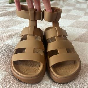 Crocs gladiator sandals size 7